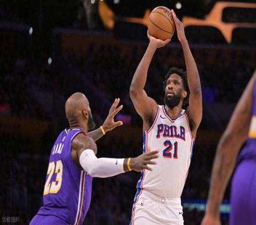 利物浦后萨,拉赫助力英,战成,PP电子官网,PP电子视讯,PP电子娱乐,PP电子注册,PP电子平台,PP电子试玩